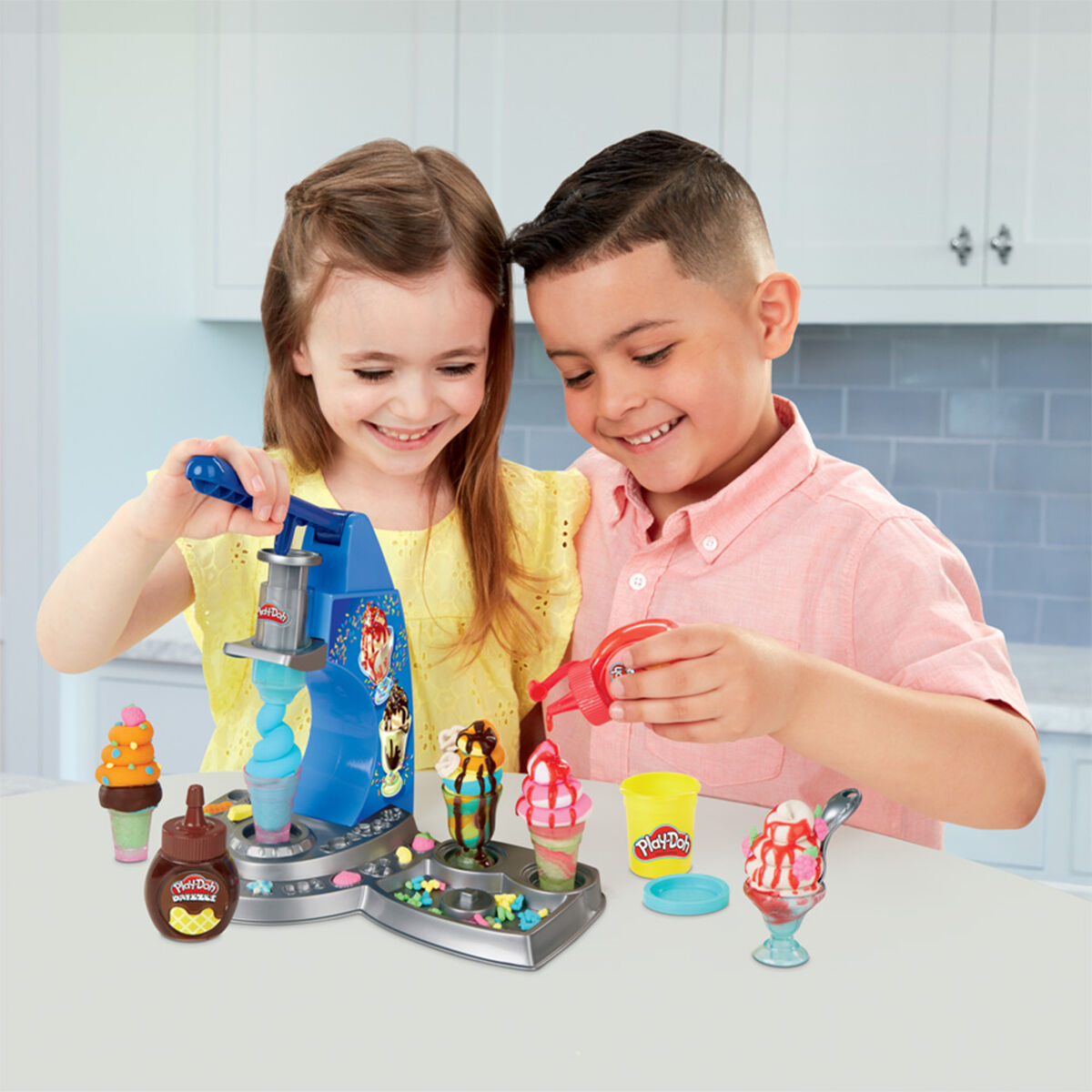 Play-Doh Kitchen Creations Drizzy Heladería Creativa