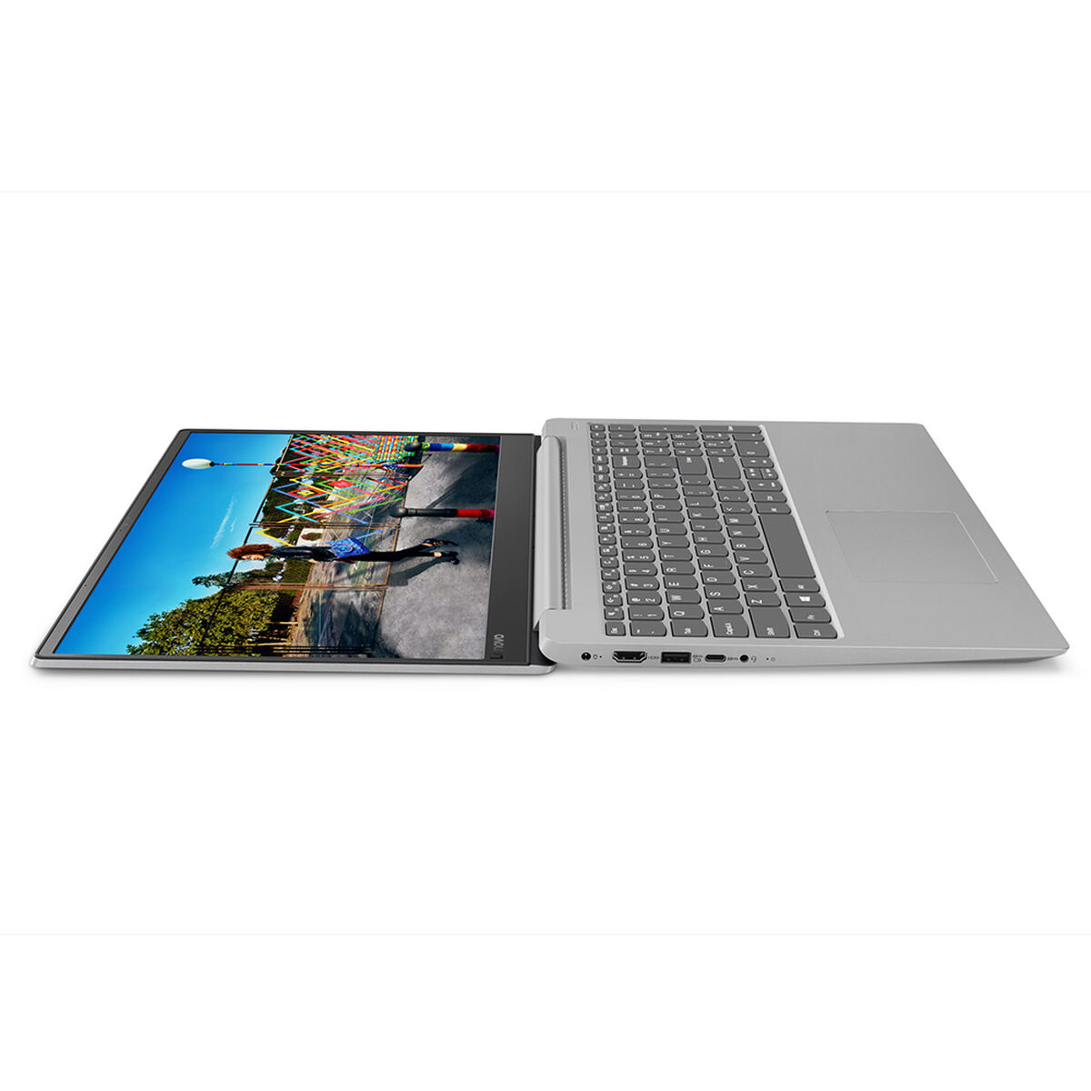 Notebook Lenovo 330s-15IKB Core i7 8GB 1TB+128GB SSD 15.6" Radeon 540