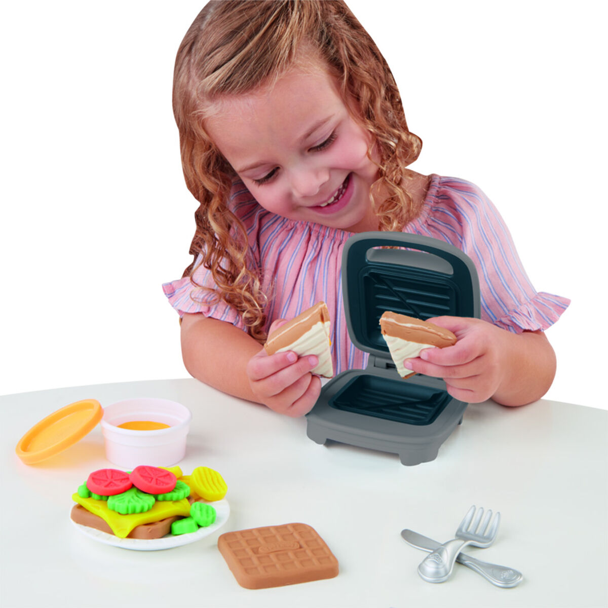Play-Doh Kitchen Creations Sandwichera Divertida